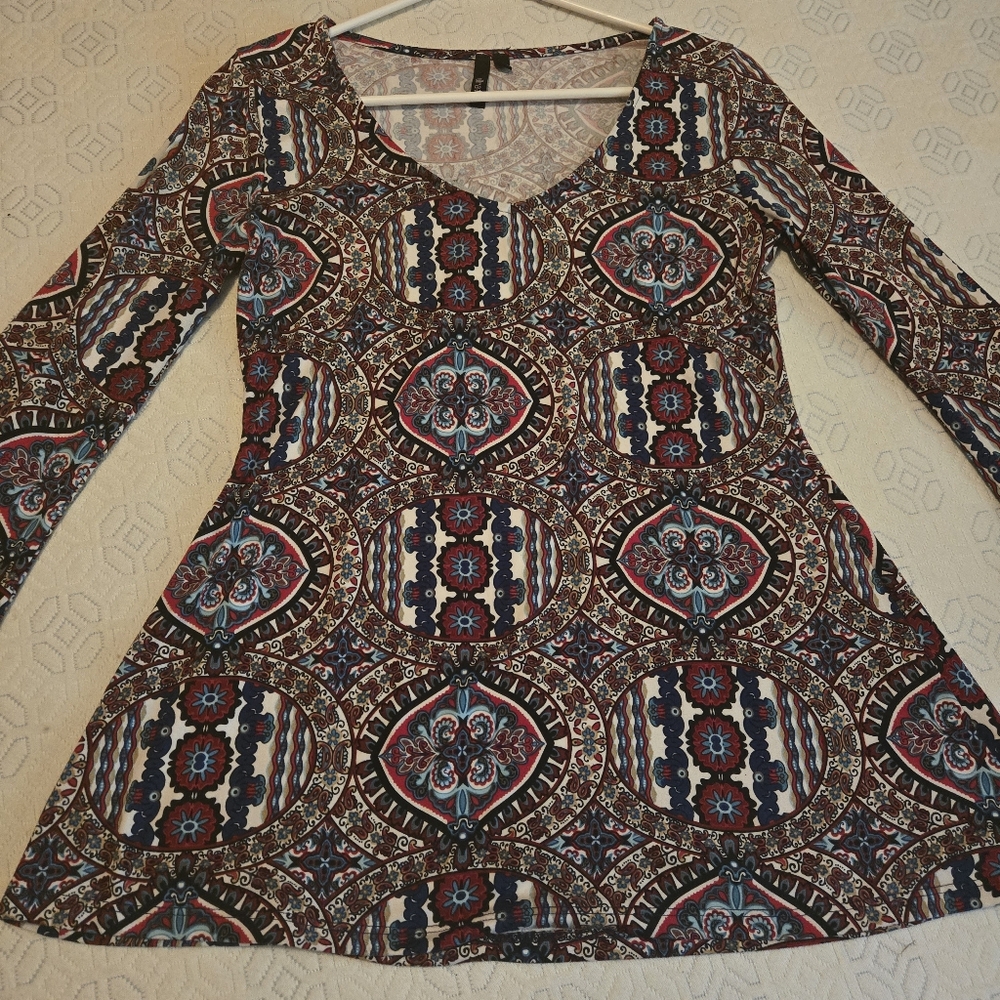 Ultra Flirt Boho Bell Sleeved Top, PTP=16.25"